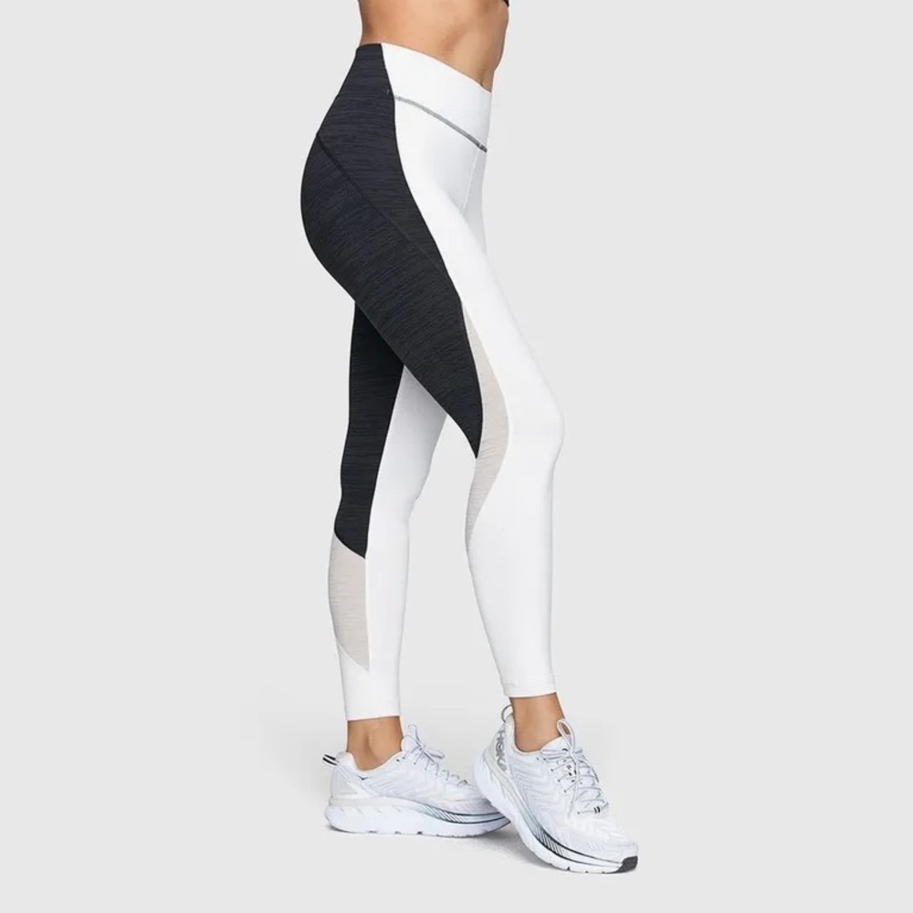 Outdoor Voices TechSweat Zoom Leggings